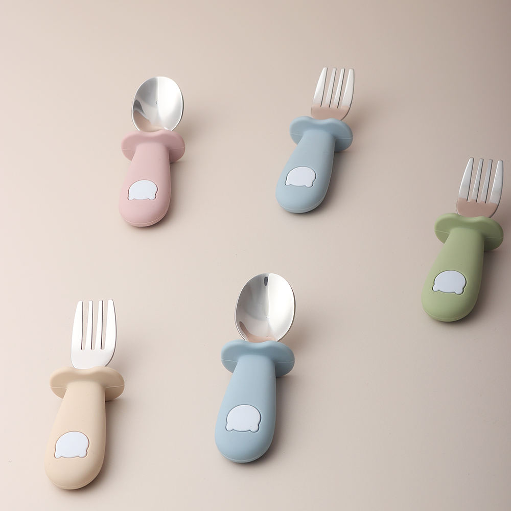 Baby Panda Shape Silicone Spoo - đánh giá và giá Baby Food Utensils