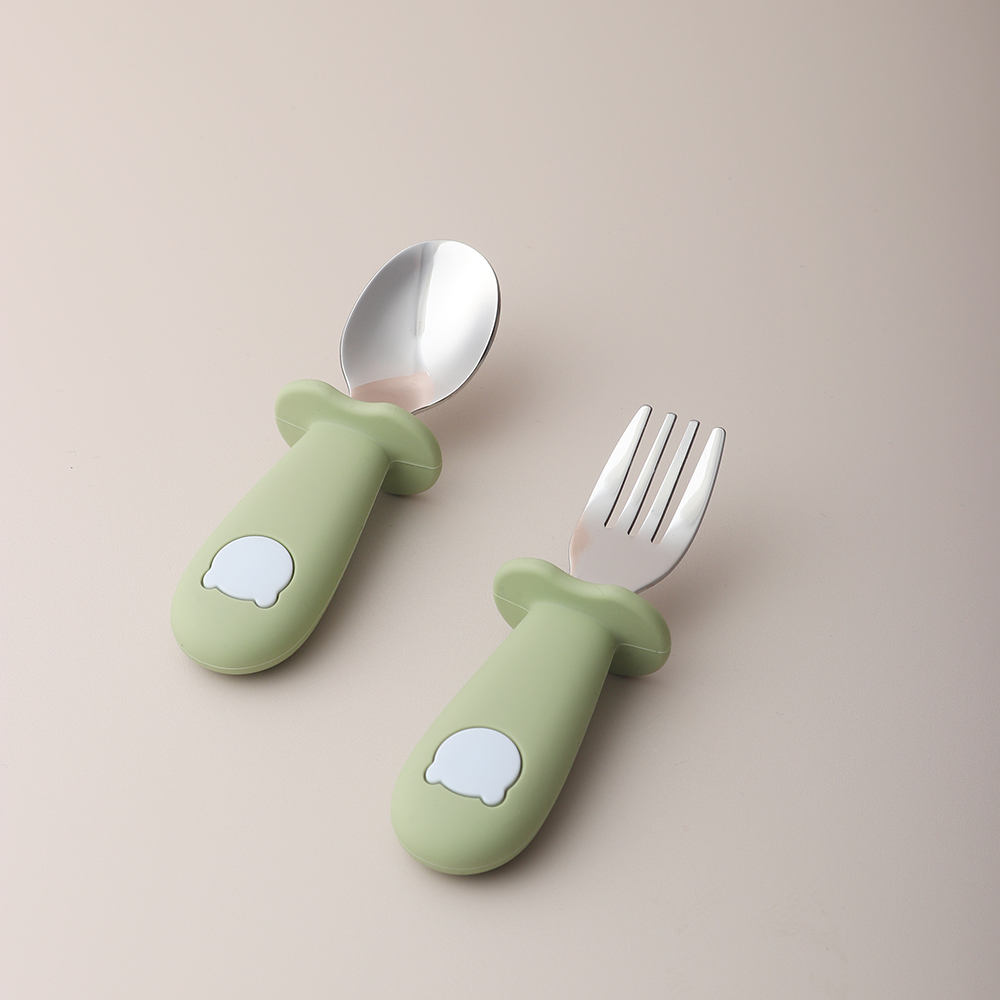 Baby Panda Shape Silicone Spoo - đánh giá và giá Baby Food Utensils